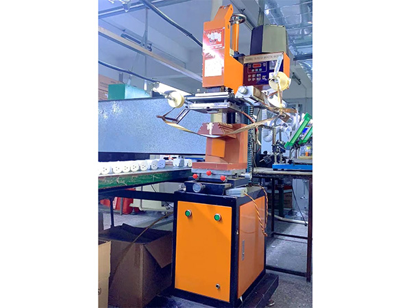 gold stamping machine